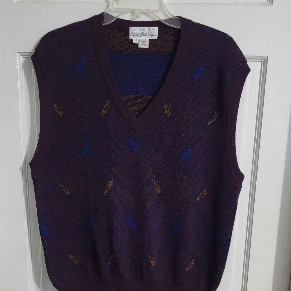 Tricots St. Raphael For Saks Fifth Avenue Virgin Wool Sweater Vest‎  Size M